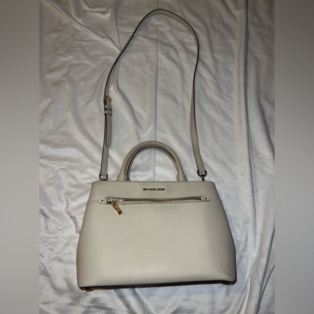 Michael Kors purse and matching wallet